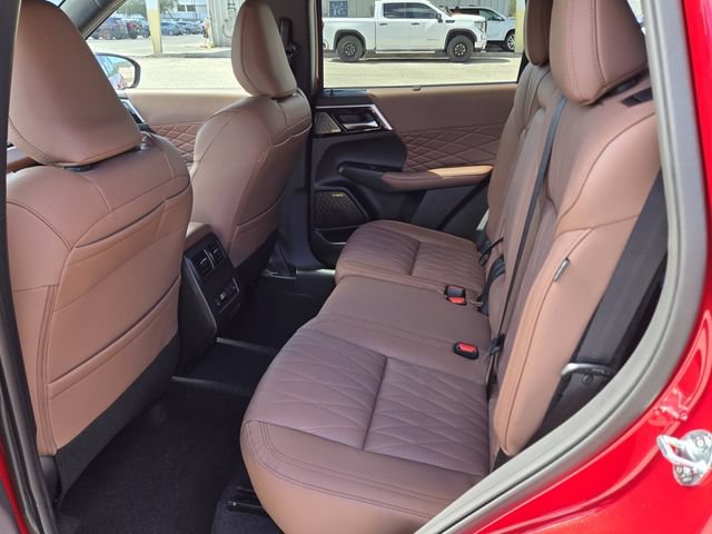 New 2026 Mitsubishi Outlander SEL FWD image 6