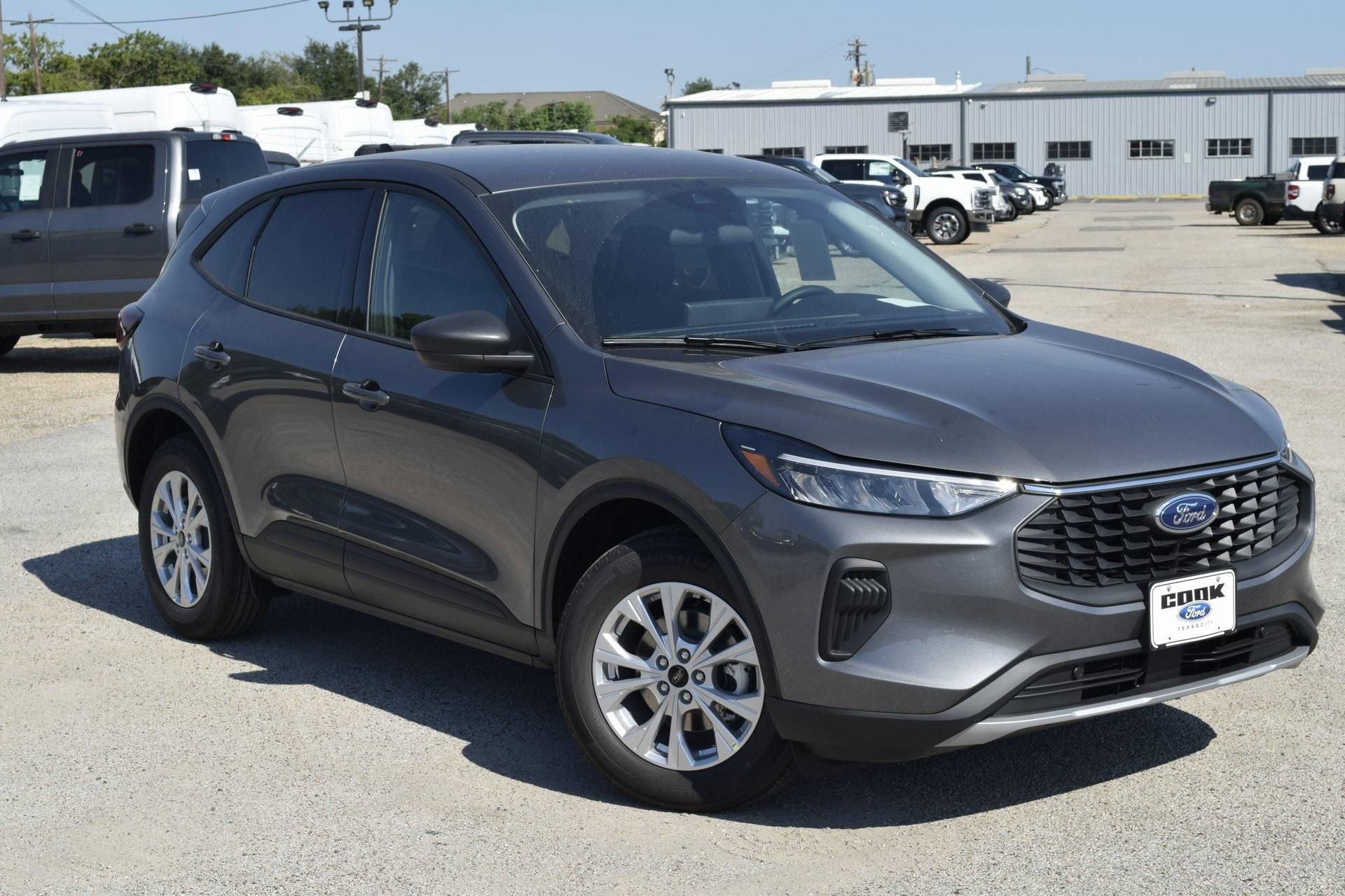 New 2026 Ford Escape Active w/ Tech Pack #1 image 3