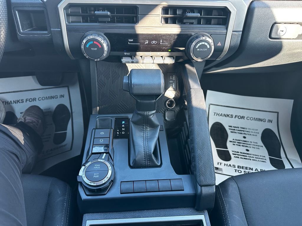 Used 2025 Toyota Tacoma SR5 image 58