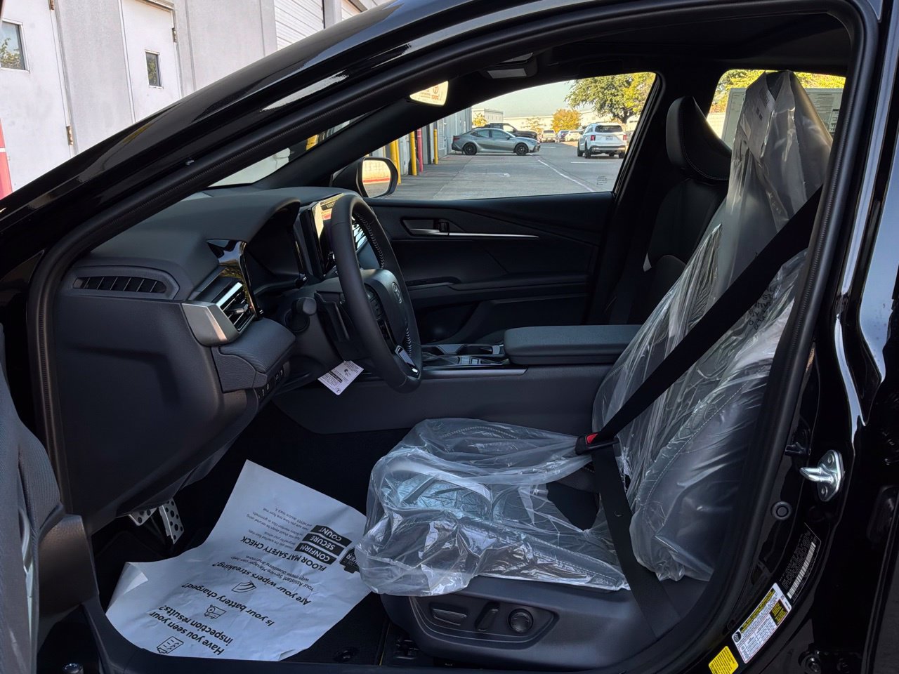 New 2026 Toyota Camry SE w/ Convenience Package FWD image 9