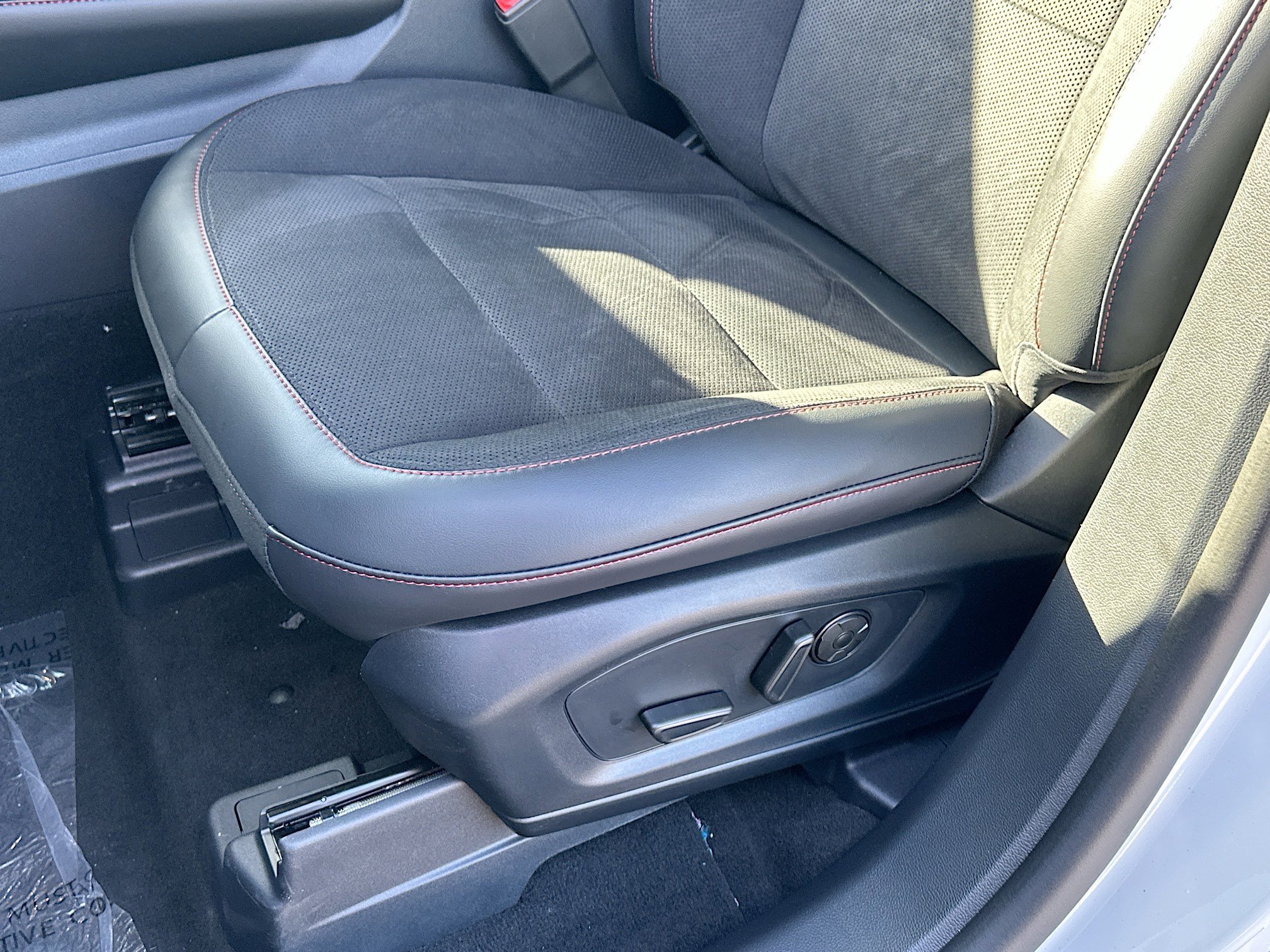 New 2026 Ford Explorer ST w/ Sun And Sound Package image 14