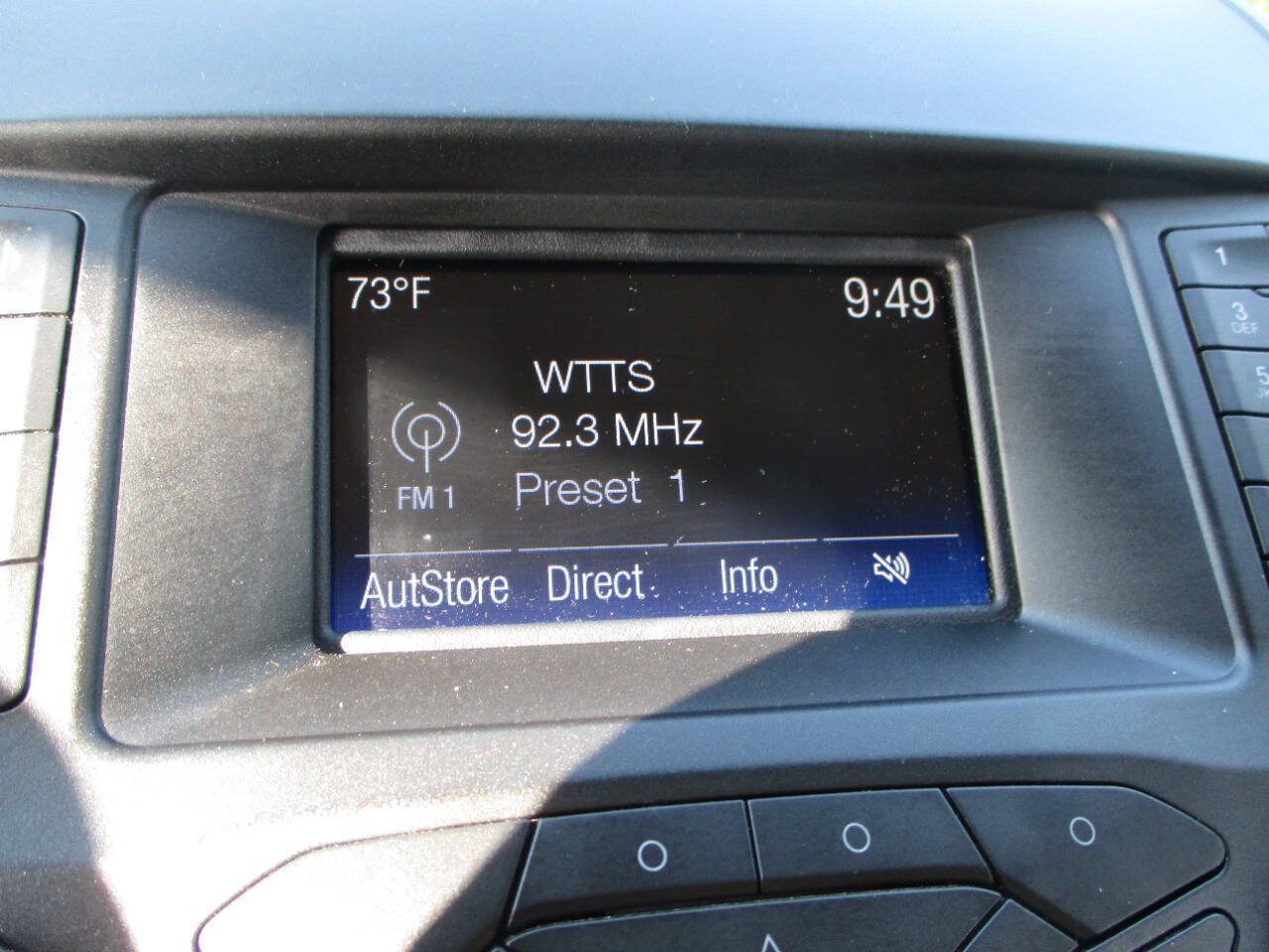 Used 2017 Ford Edge SE w/ Cargo Accessory Package FWD image 26