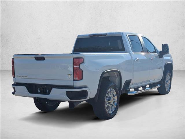 Used 2025 Chevrolet Silverado 2500 LT w/ Z71 Chrome Sport Edition image 5