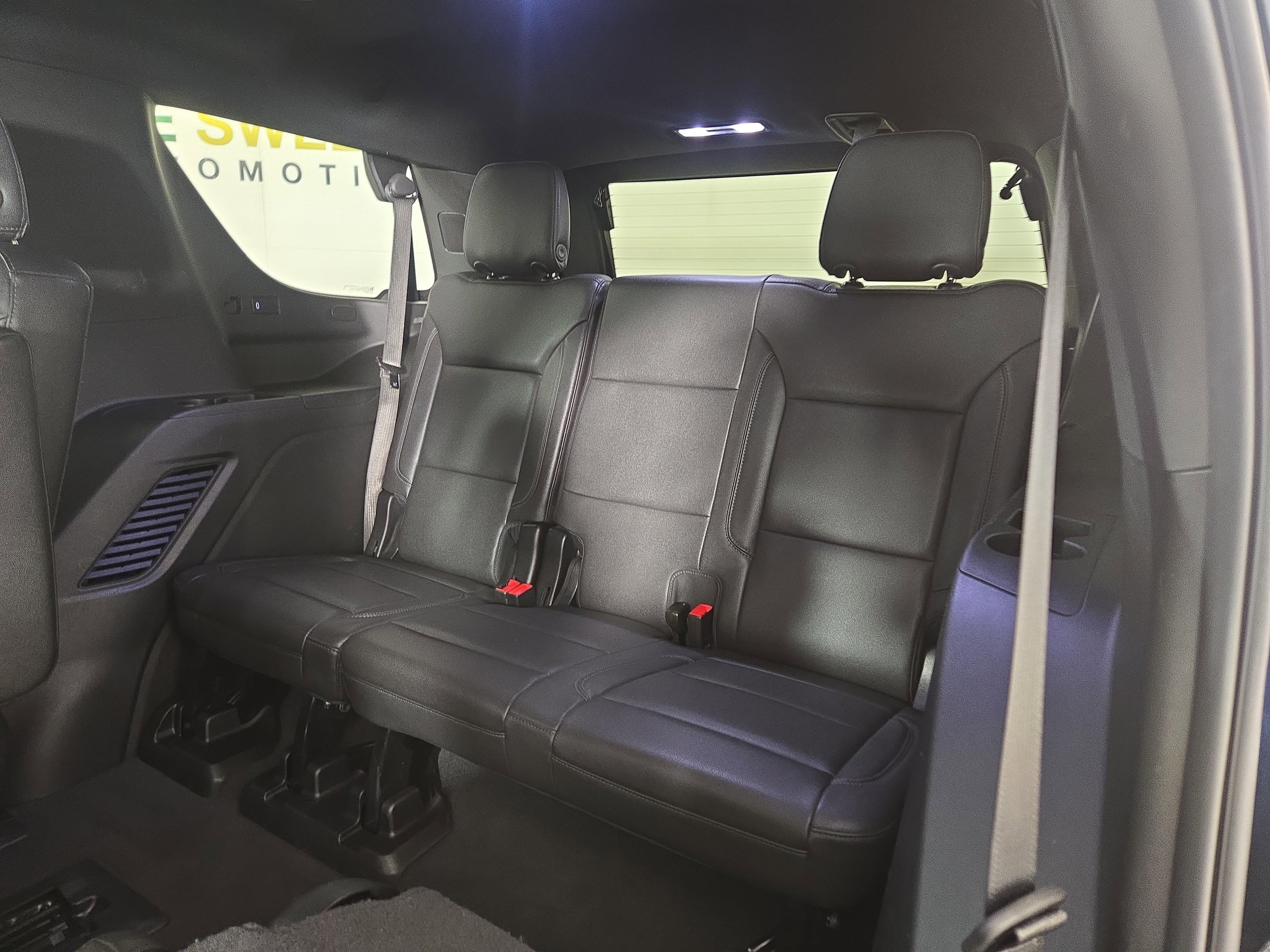 Used 2024 Chevrolet Tahoe LT image 13