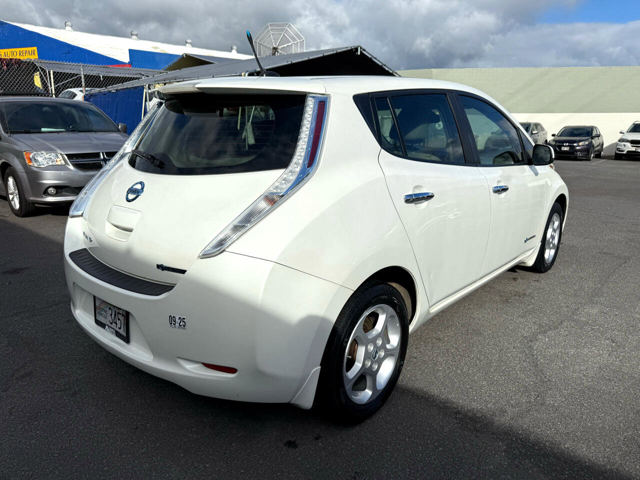 Used 2013 Nissan Leaf SV w/ LED & Quick Charge Pkg image 5
