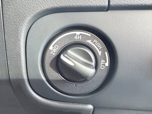 New 2026 Nissan Frontier SV w/ Tow Package image 16