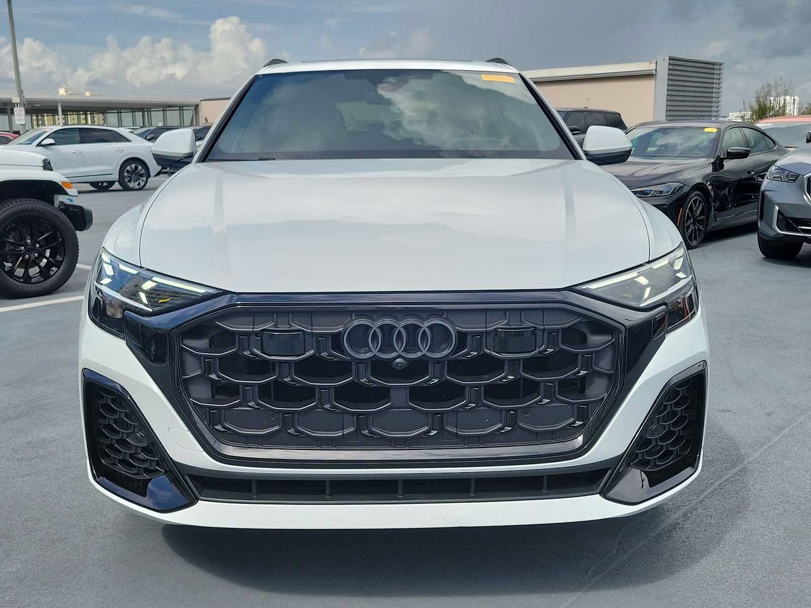 Certified 2025 Audi Q8 Prestige w/ Prestige Package AWD/4WD image 9