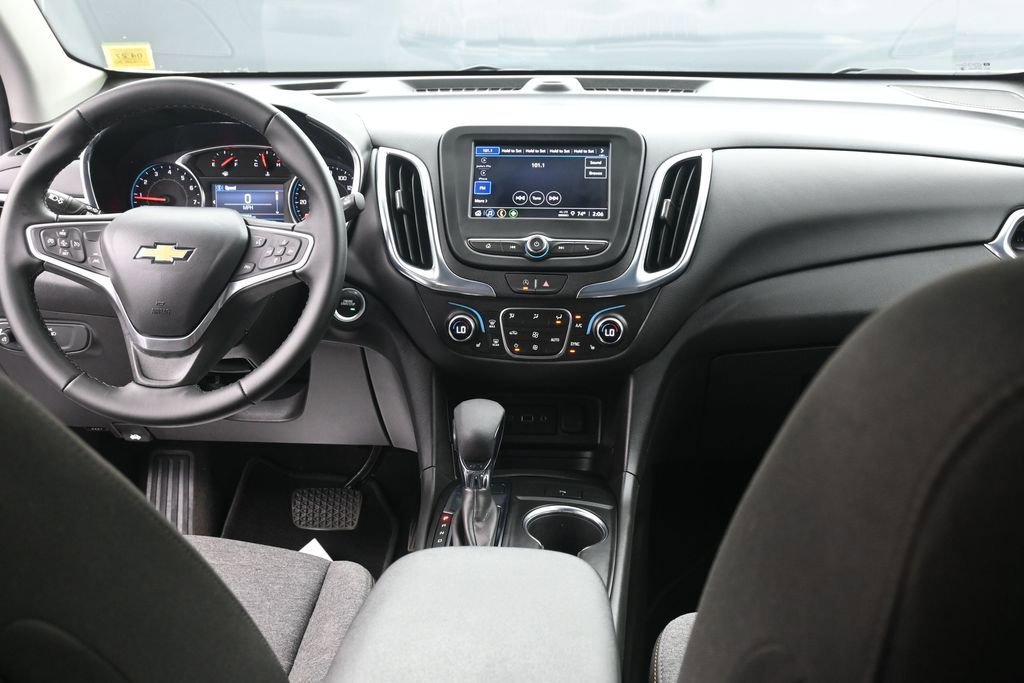 Used 2023 Chevrolet Equinox LT AWD/4WD image 14