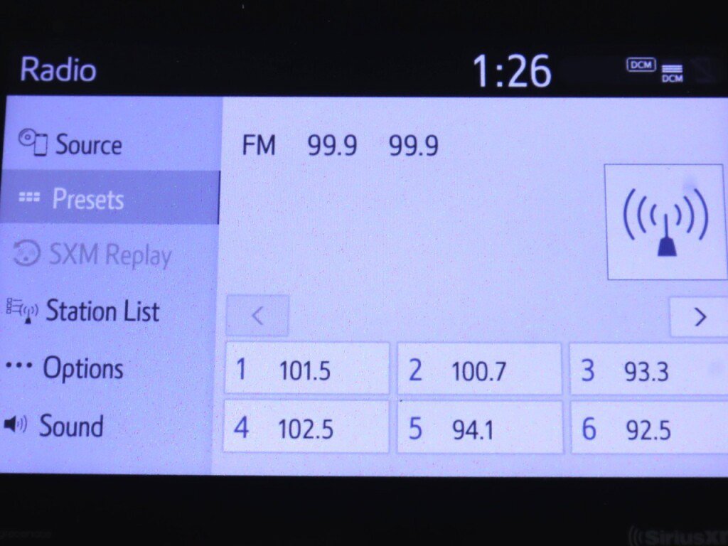 Used 2022 Toyota Camry LE w/ Carpet Mat Package (TMS) FWD image 17