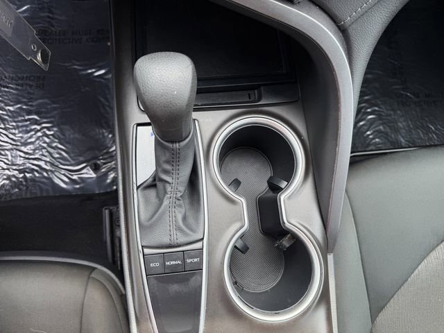 Used 2024 Toyota Camry LE image 19