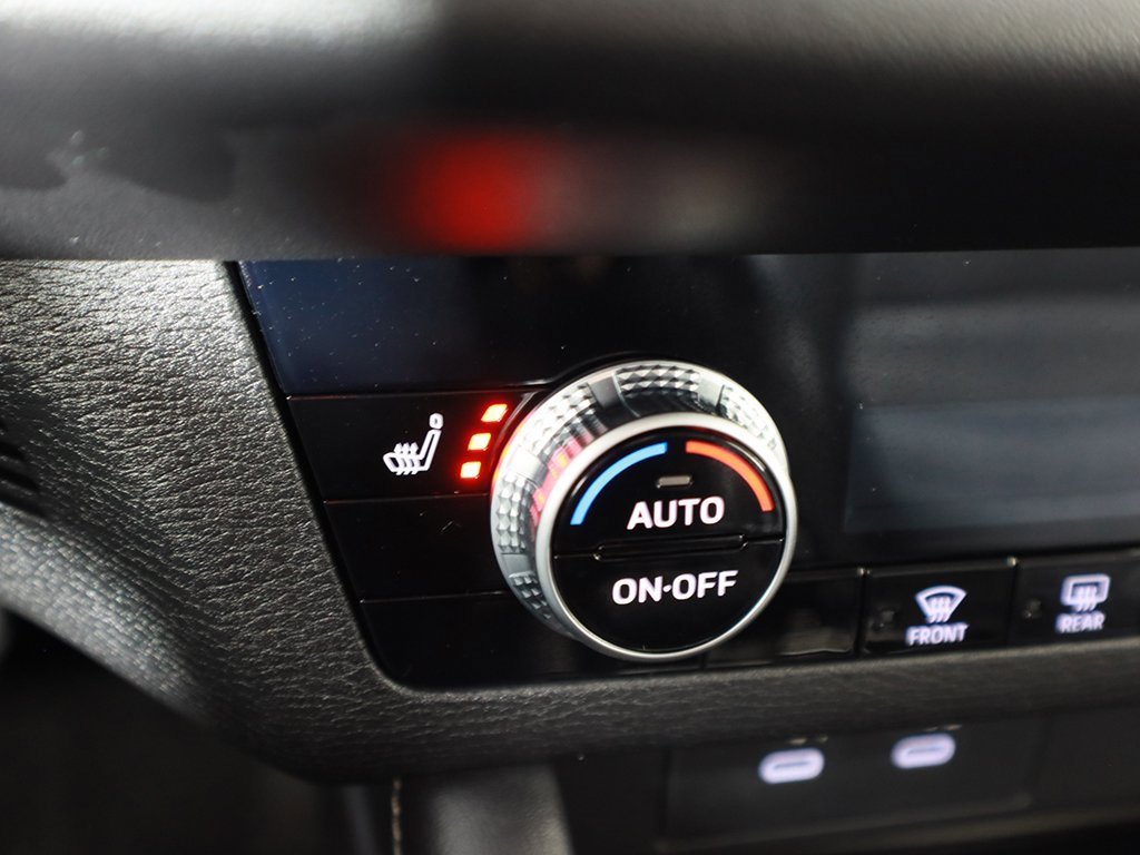 New 2025 Mitsubishi Outlander SE image 51