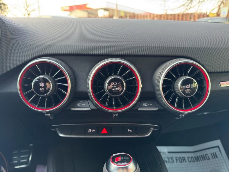 Used 2021 Audi TT RS image 11