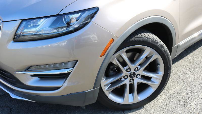 Used 2019 Lincoln MKC Reserve w/ MKC Climate Package AWD/4WD image 4