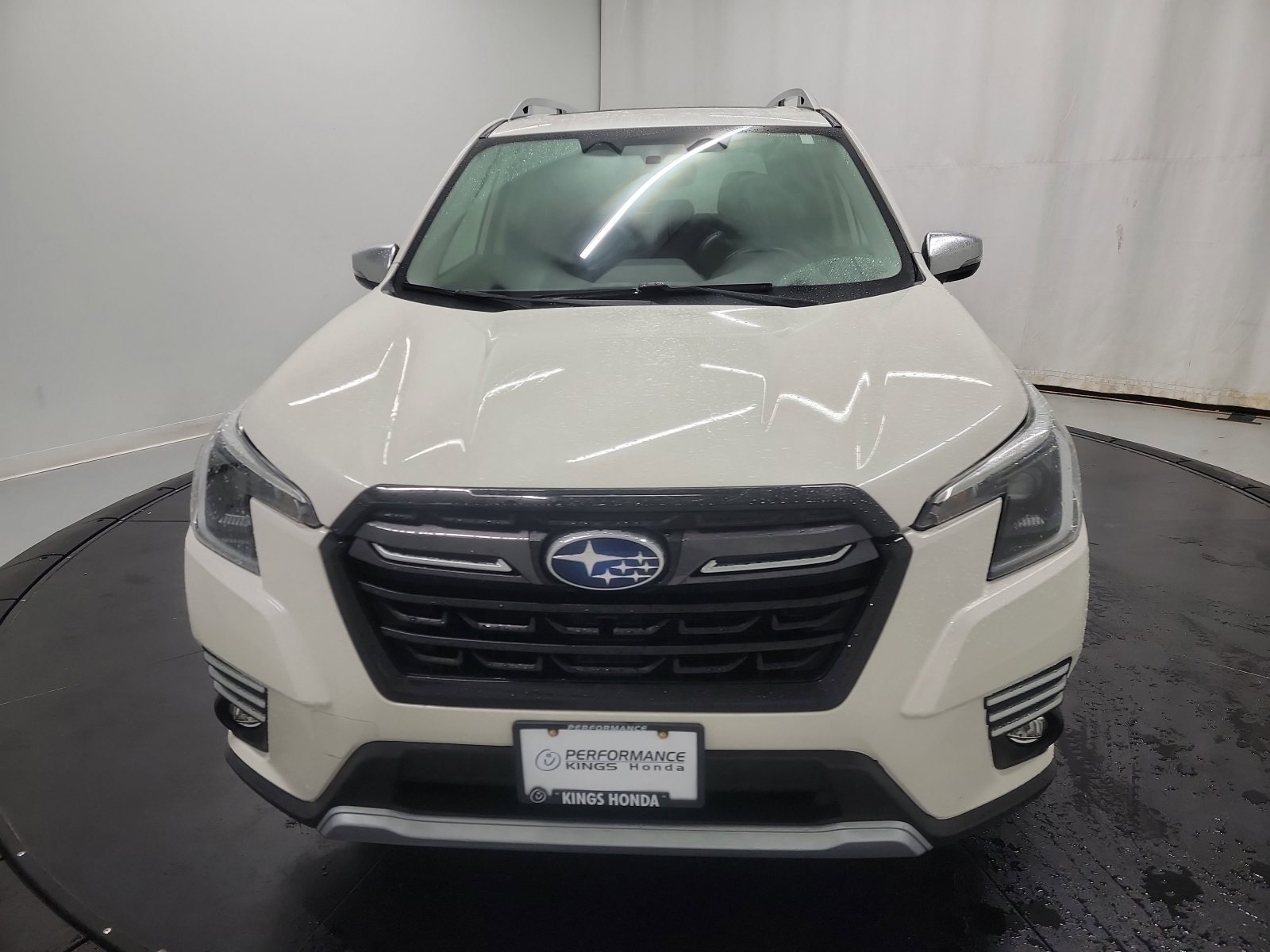 Used 2022 Subaru Forester Touring w/ Popular Package #3 image 2