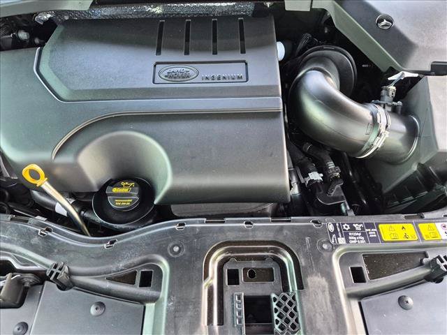 New 2026 Land Rover Discovery Sport Landmark AWD/4WD image 16