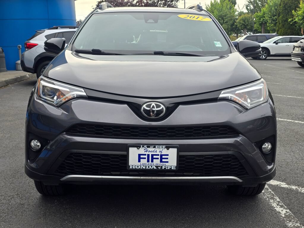 Used 2017 Toyota RAV4 SE AWD/4WD image 8