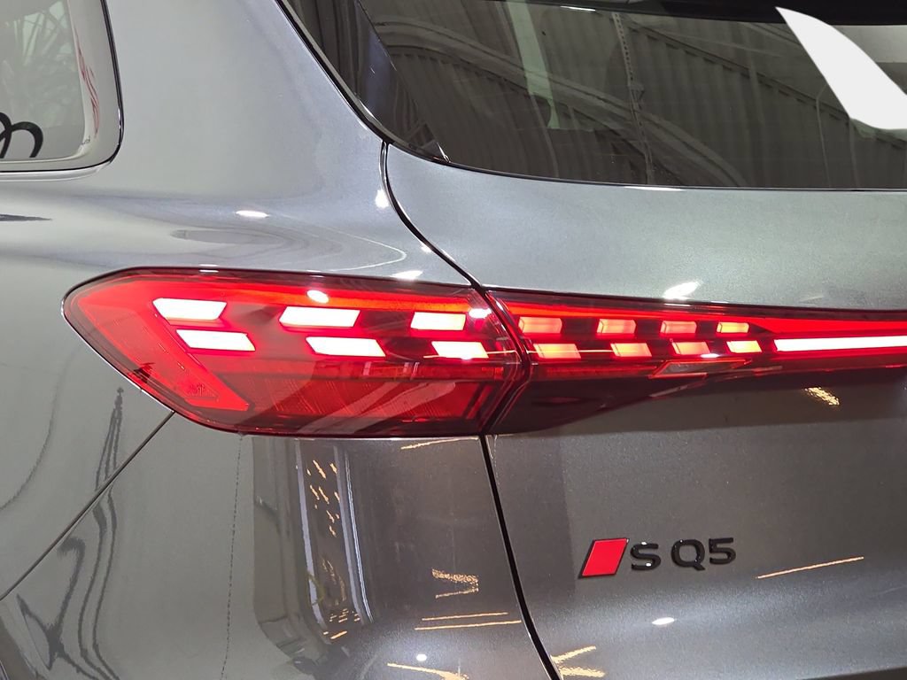 New 2026 Audi SQ5 Premium Plus AWD/4WD image 33