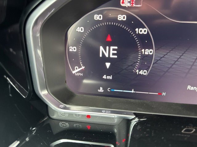 New 2026 GMC Sierra 1500 SLT image 2