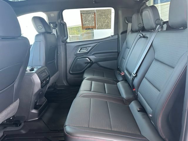 Used 2025 Chevrolet Silverado EV RST AWD/4WD image 29