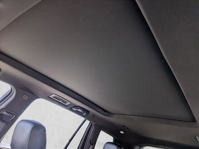 Used 2024 Cadillac XT6 Premium Luxury w/ LPO, Floor Liner Package FWD image 16