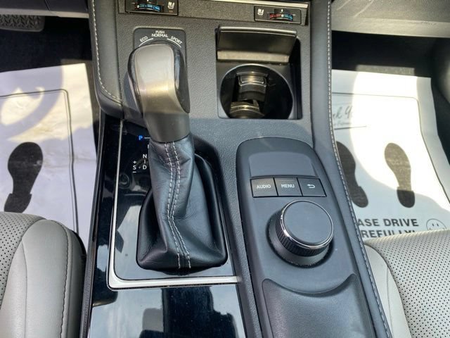 Used 2018 Lexus ES 350 w/ Premier Package FWD image 17