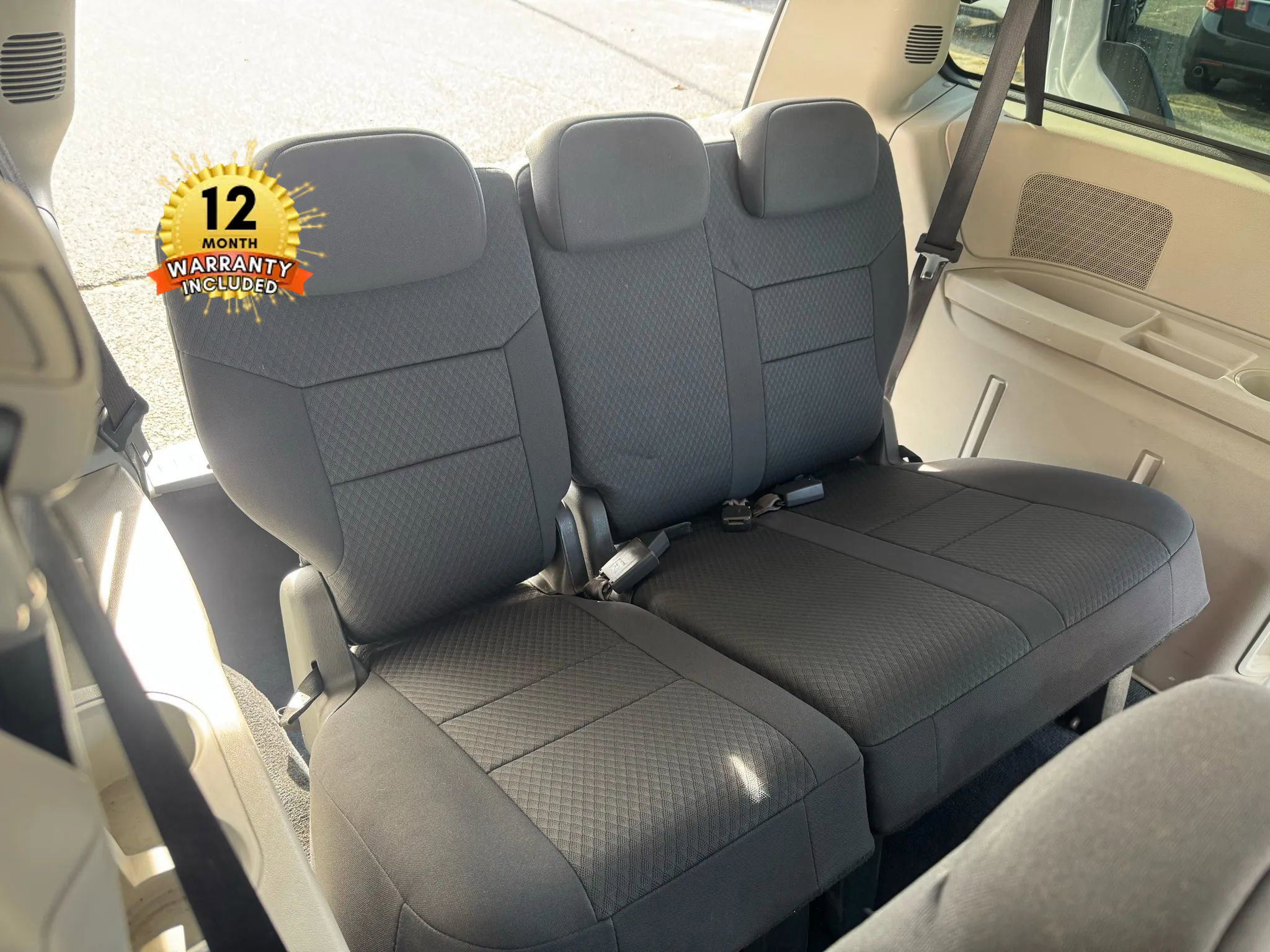 Used 2010 Dodge Grand Caravan SE w/ Climate Group image 15