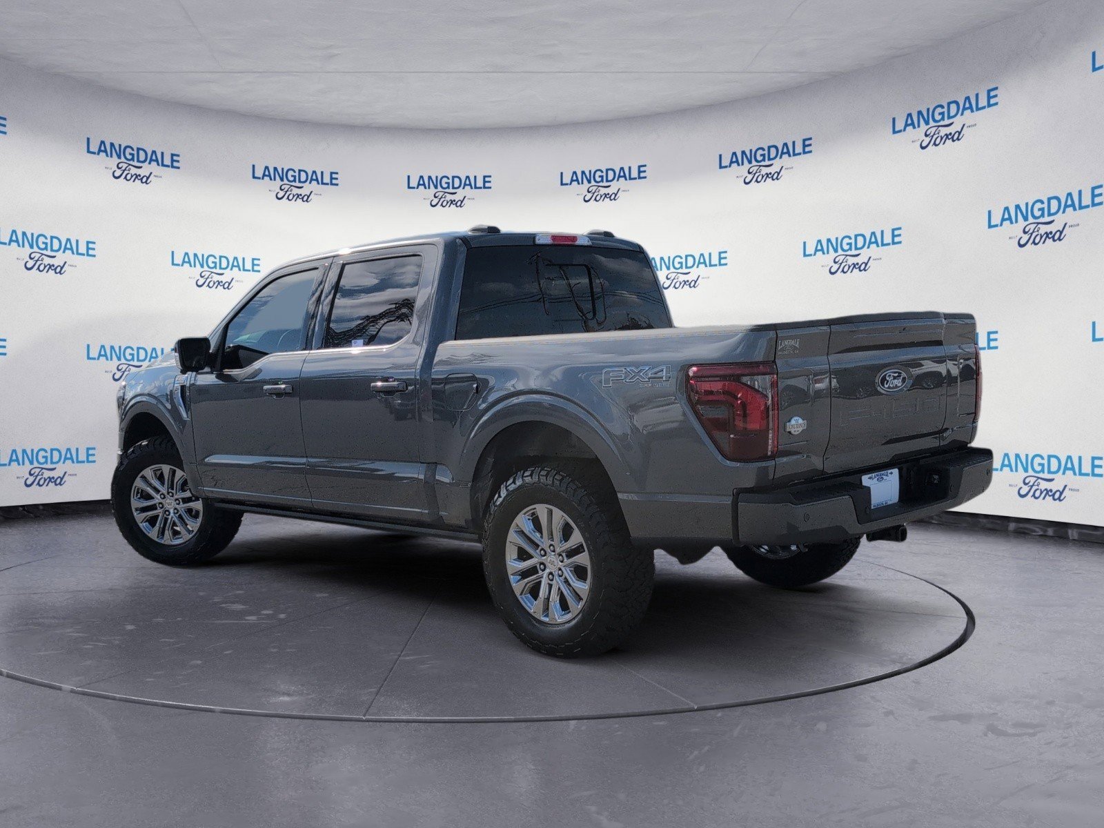 New 2025 Ford F150 King Ranch w/ FX4 Off-Road Package image 9