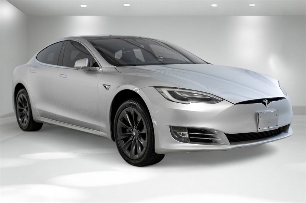 Used 2017 Tesla Model S 100D image 8