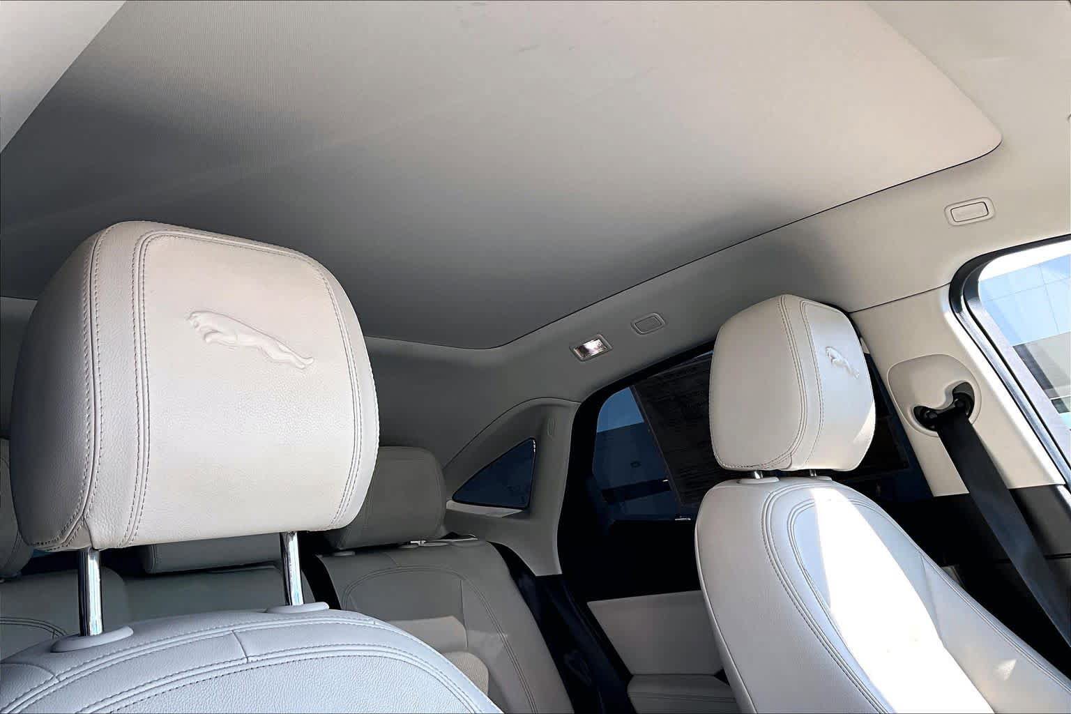 Used 2022 Jaguar E-PACE SE AWD/4WD image 13