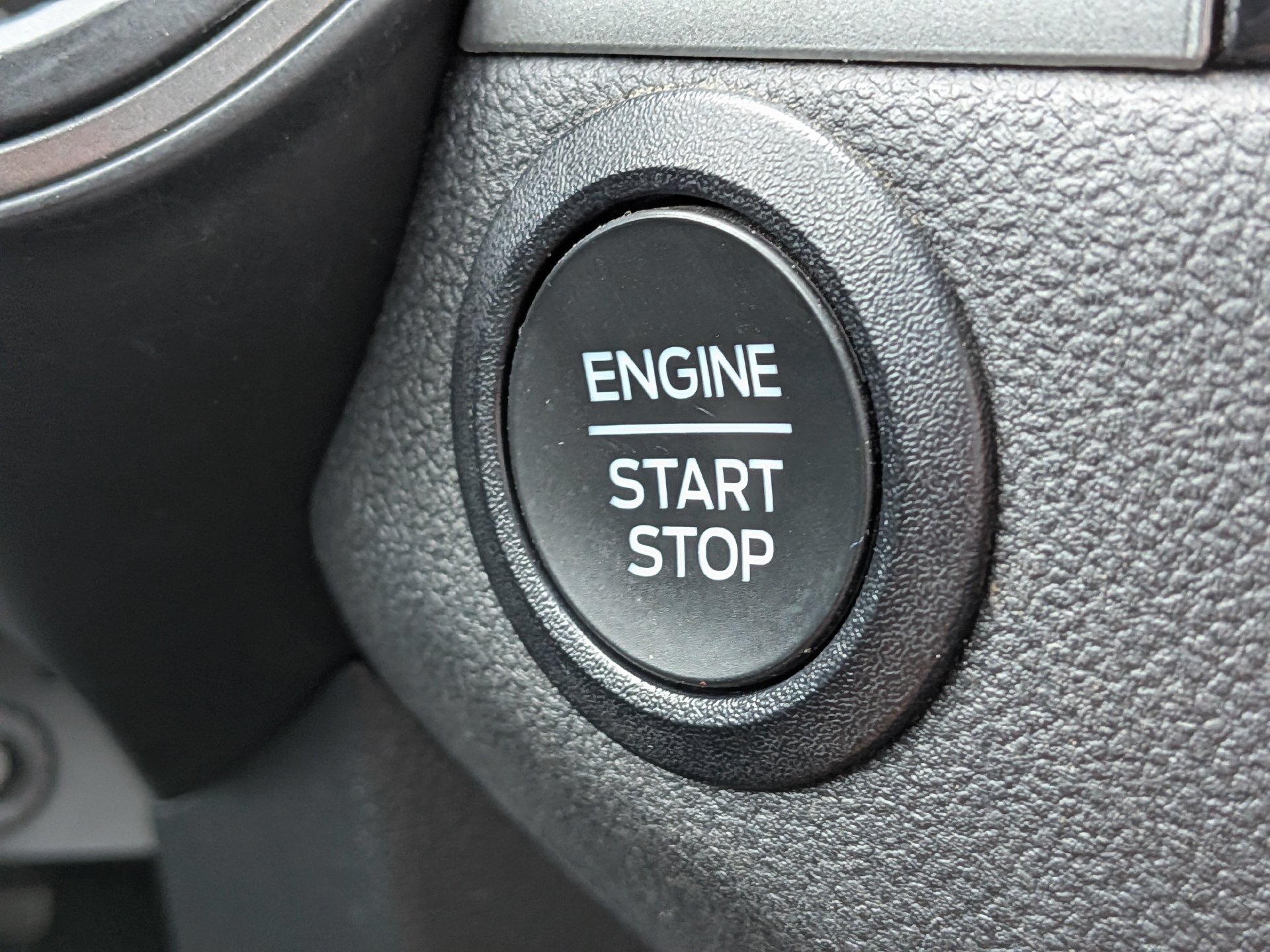 Certified 2024 Ford Escape Active AWD/4WD image 31