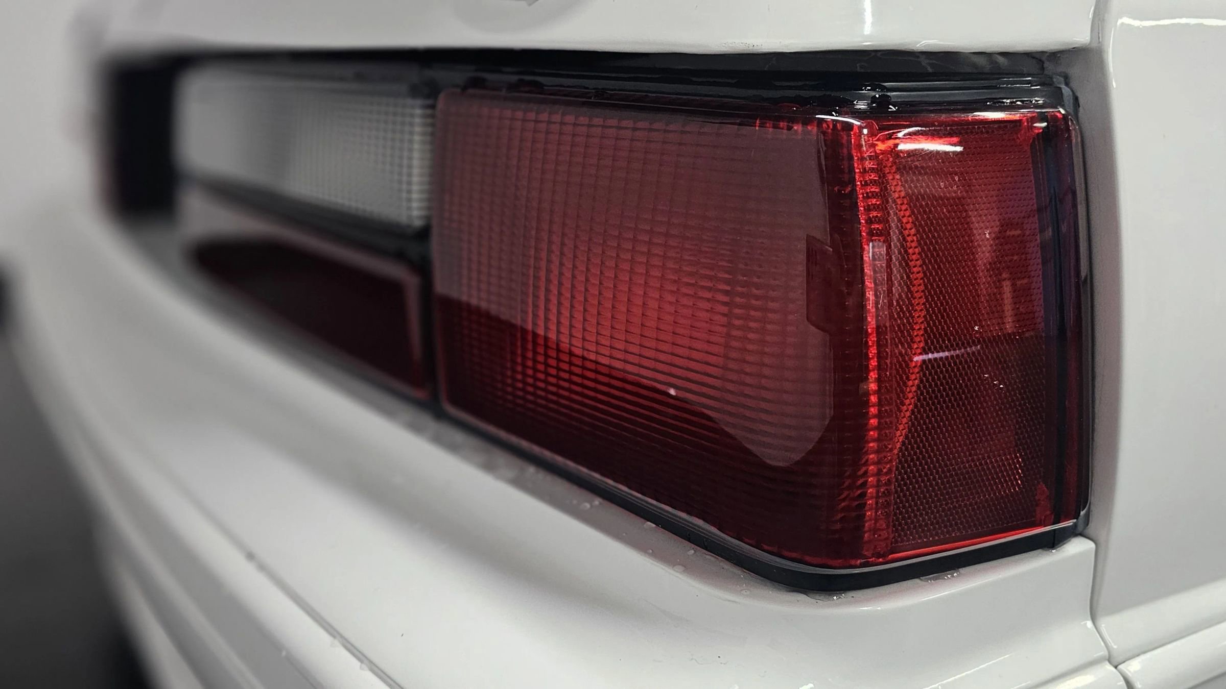 Used 1993 Ford Mustang GT RWD image 16