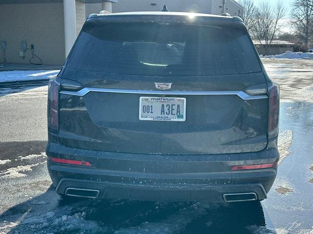 Used 2022 Cadillac XT6 Sport w/ Technology Package image 7