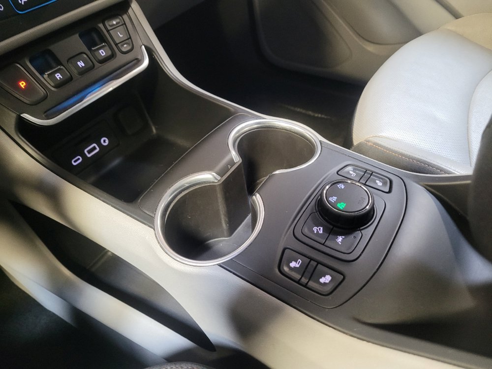 Used 2020 GMC Terrain SLT image 26