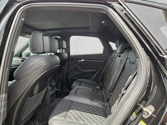 Used 2024 Audi SQ5 Prestige AWD/4WD image 13