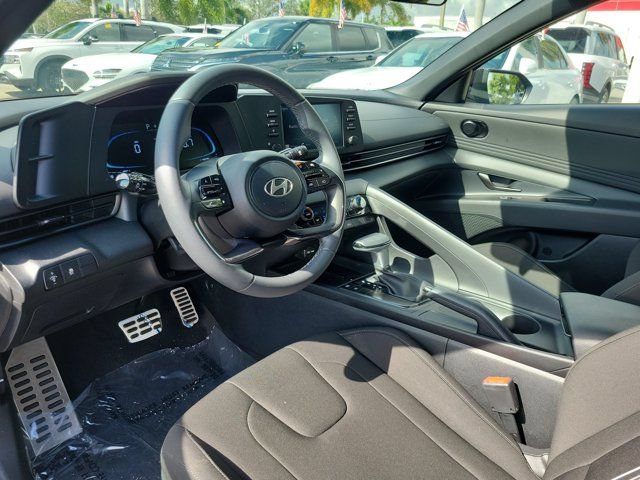 Certified 2026 Hyundai Elantra Sport FWD image 12
