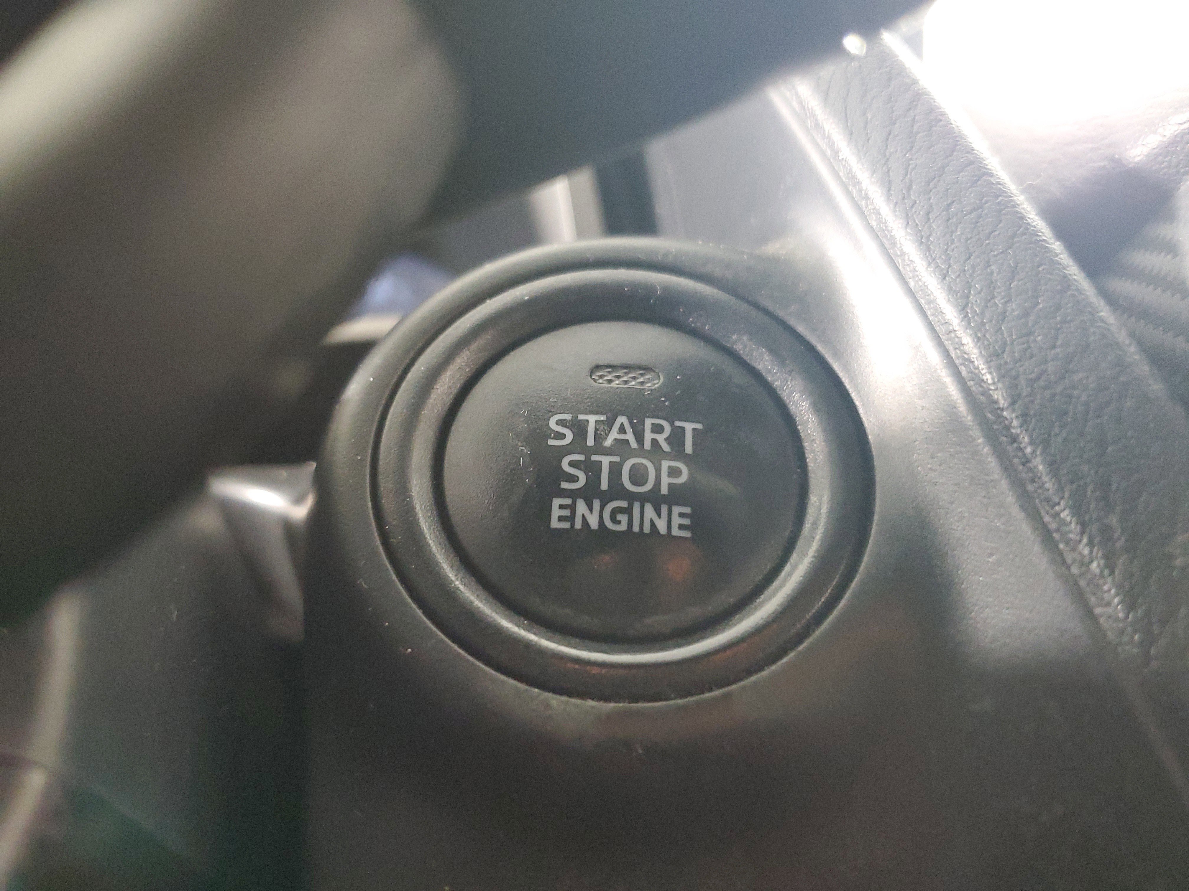 Used 2019 Toyota Yaris LE image 19