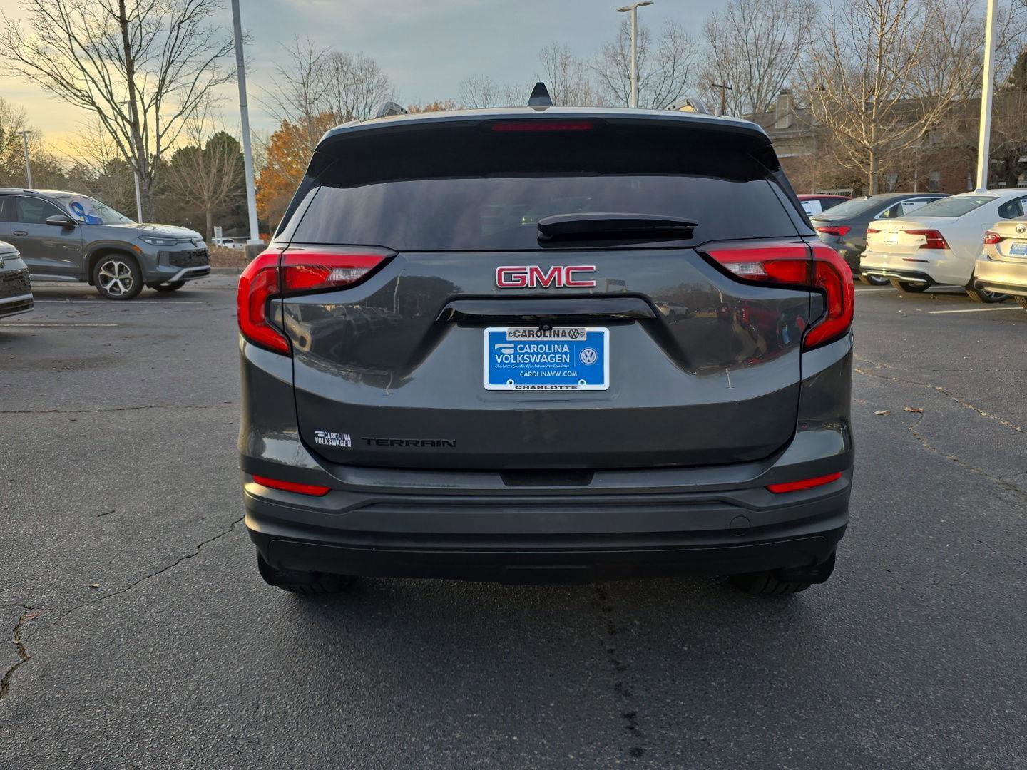 Used 2020 GMC Terrain SLE w/ Driver Convenience Package image 5