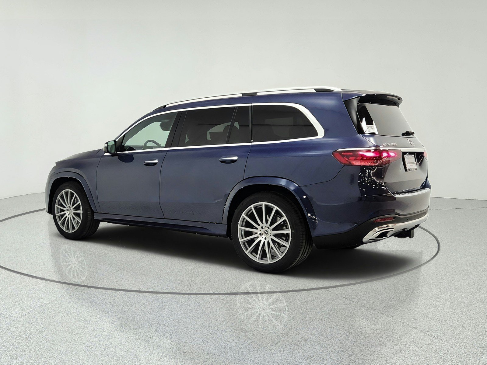 New 2026 Mercedes-Benz GLS 450 4MATIC image 7