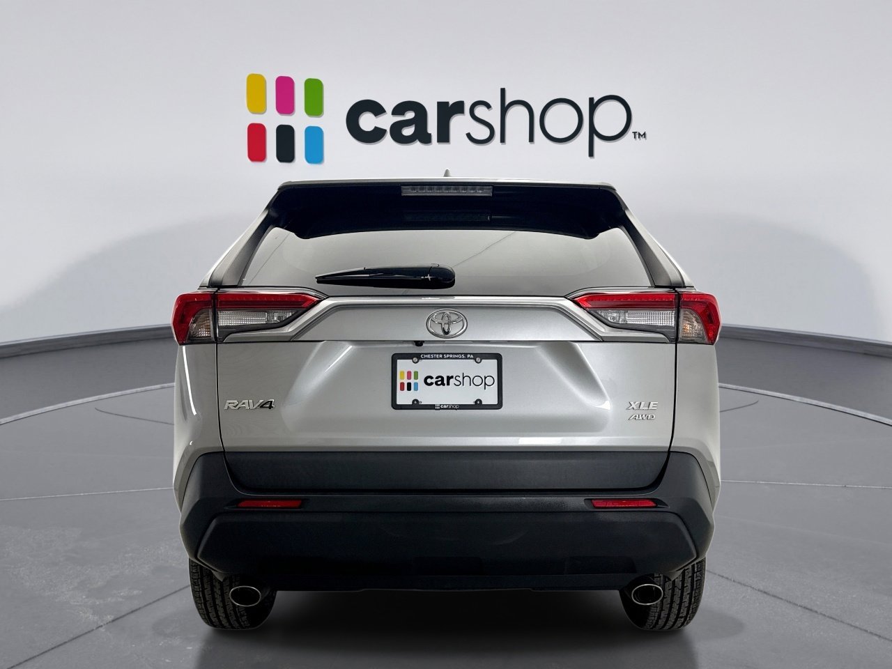 Used 2022 Toyota RAV4 XLE image 4