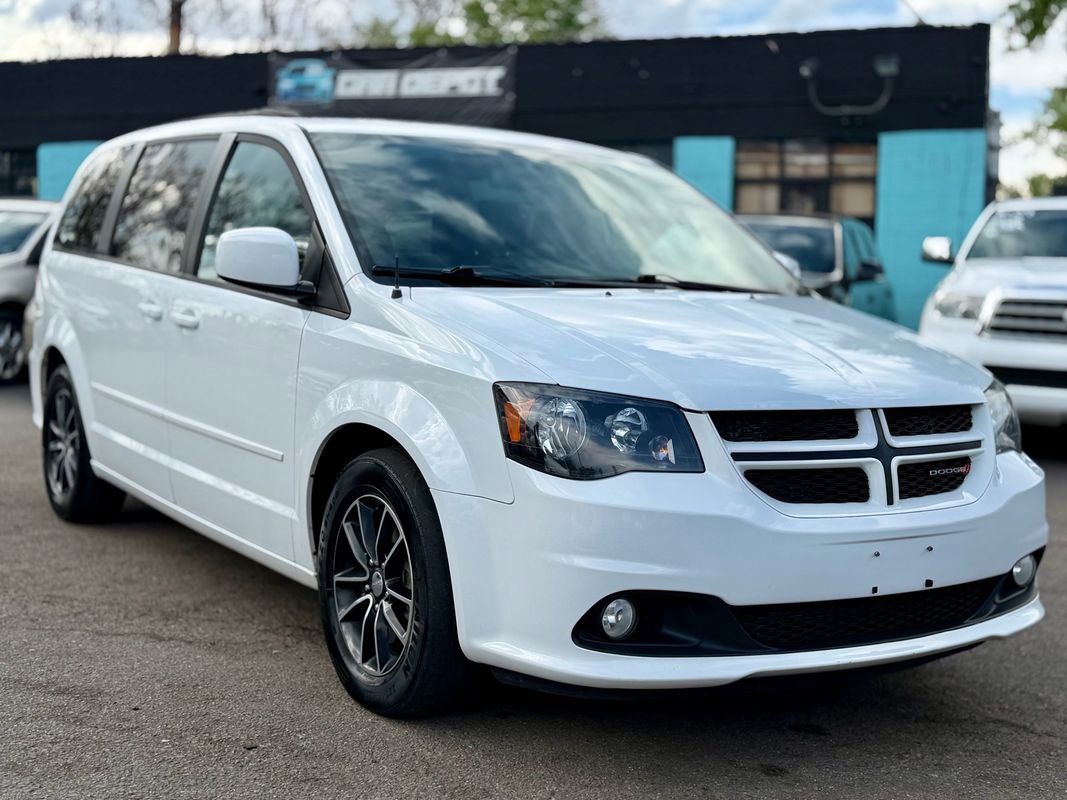 Used 2015 Dodge Grand Caravan R/T w/ Driver Convenience Group