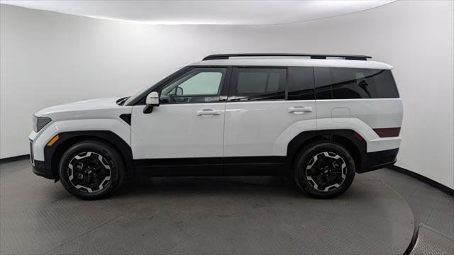 Used 2026 Hyundai Santa Fe SEL FWD image 3