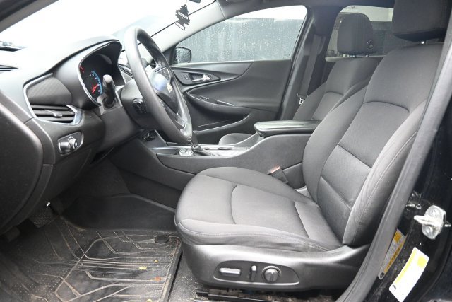 Used 2019 Chevrolet Malibu LT w/ Driver Confidence Package II FWD image 11