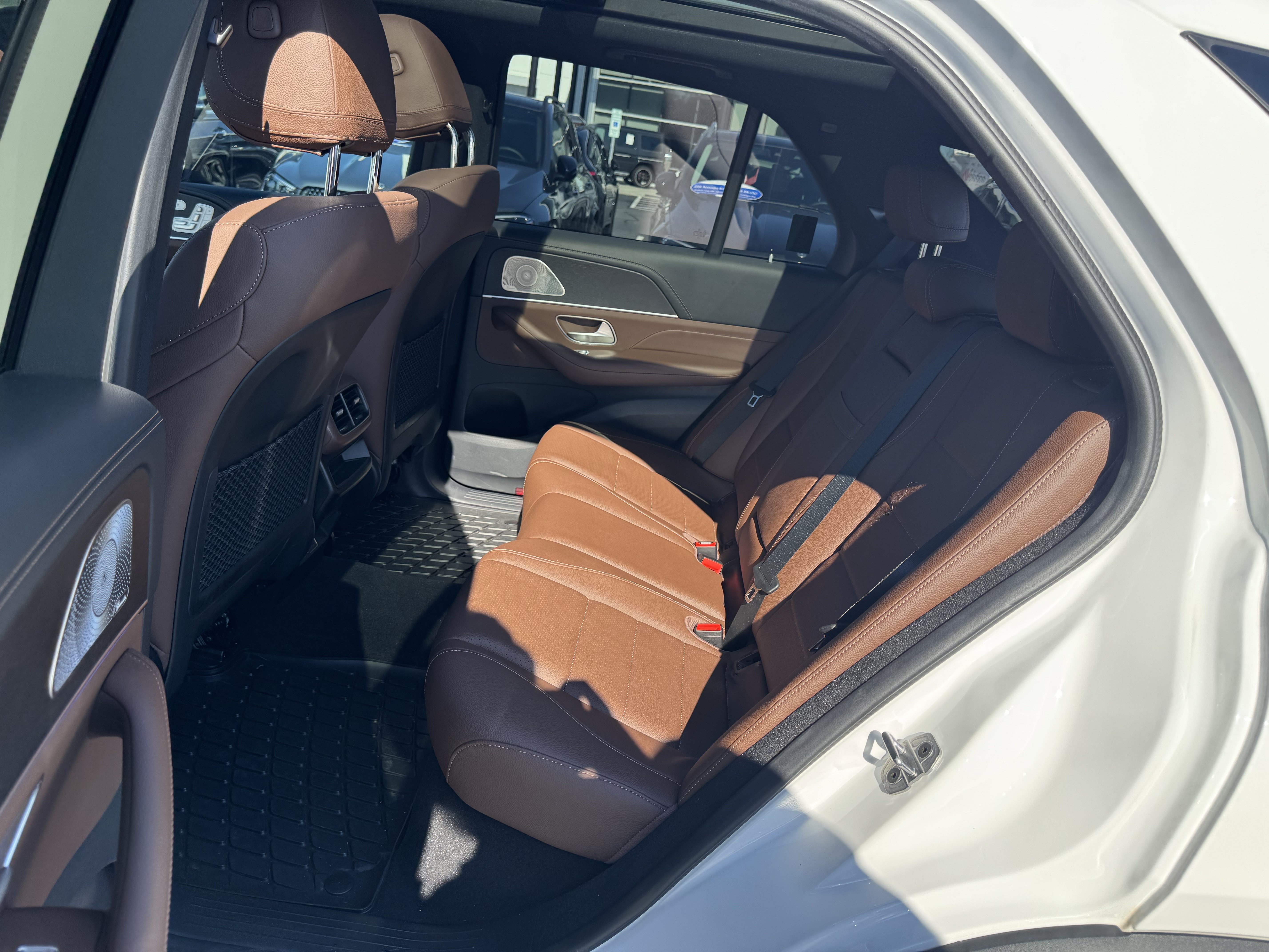 Used 2024 Mercedes-Benz GLE 350 4MATIC image 33