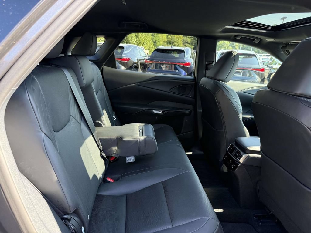 Used 2025 Lexus RX 350 Premium w/ Convenience Package AWD/4WD image 16