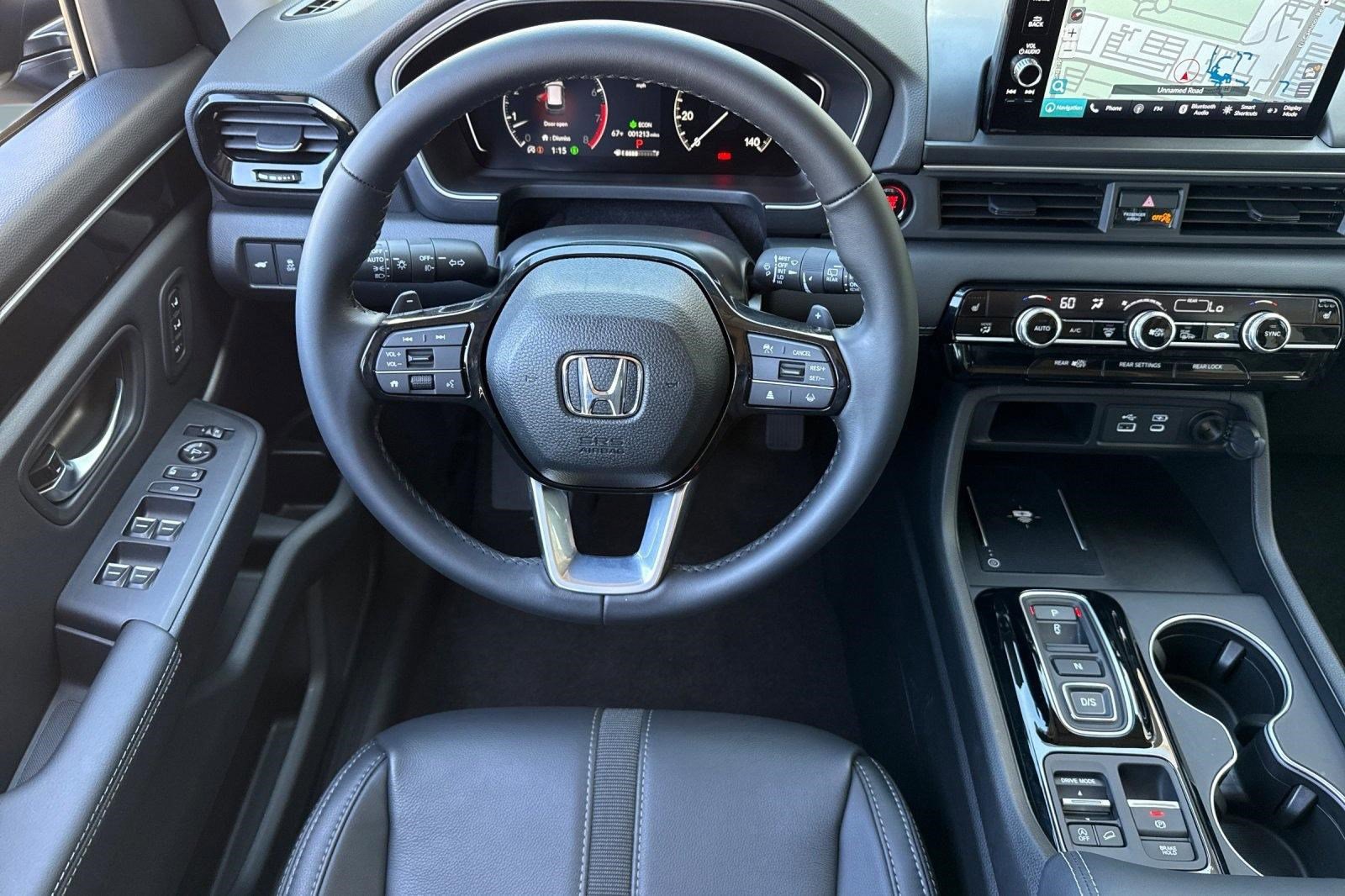 Certified 2025 Honda Pilot Touring image 27