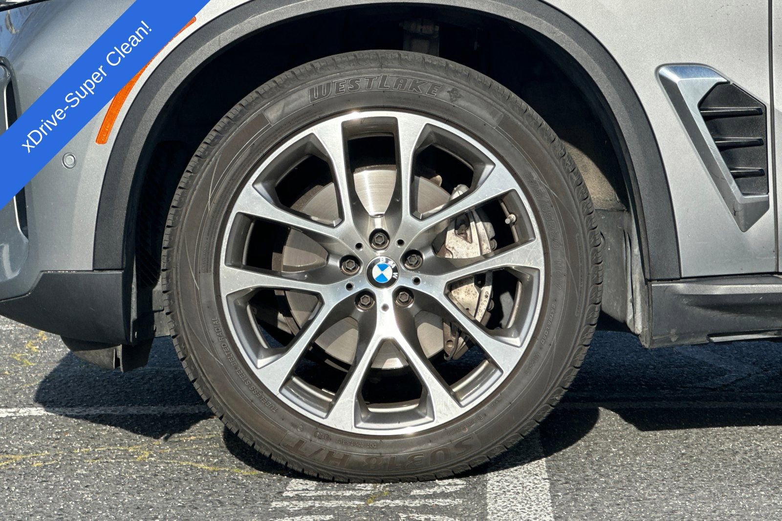 Used 2024 BMW X5 xDrive40i AWD/4WD image 26