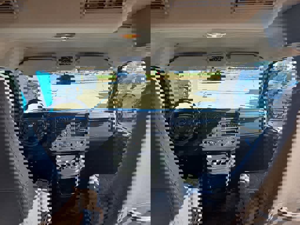 Used 2020 Chevrolet Express 3500 LS image 11