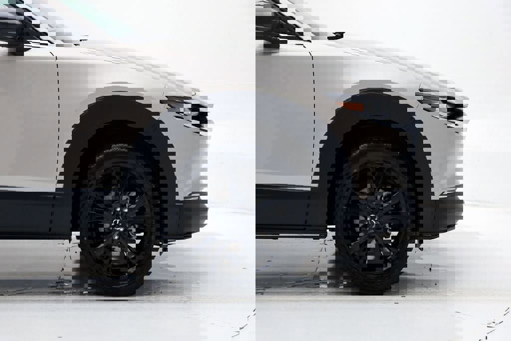 Used 2024 MAZDA CX-30 AWD 2.5 S w/ Select Sport Pkg image 4