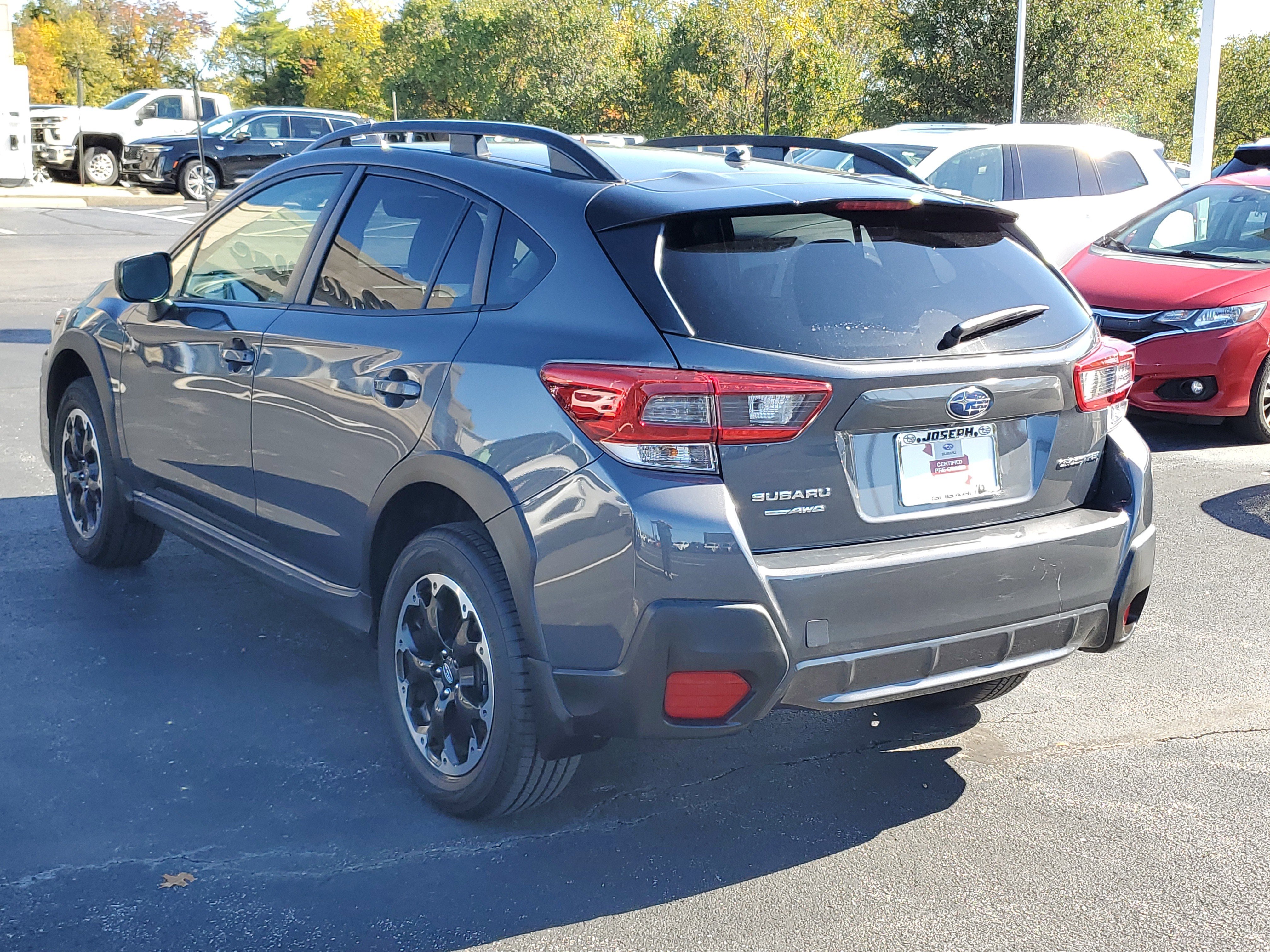 Certified 2023 Subaru Crosstrek 2.0i image 2