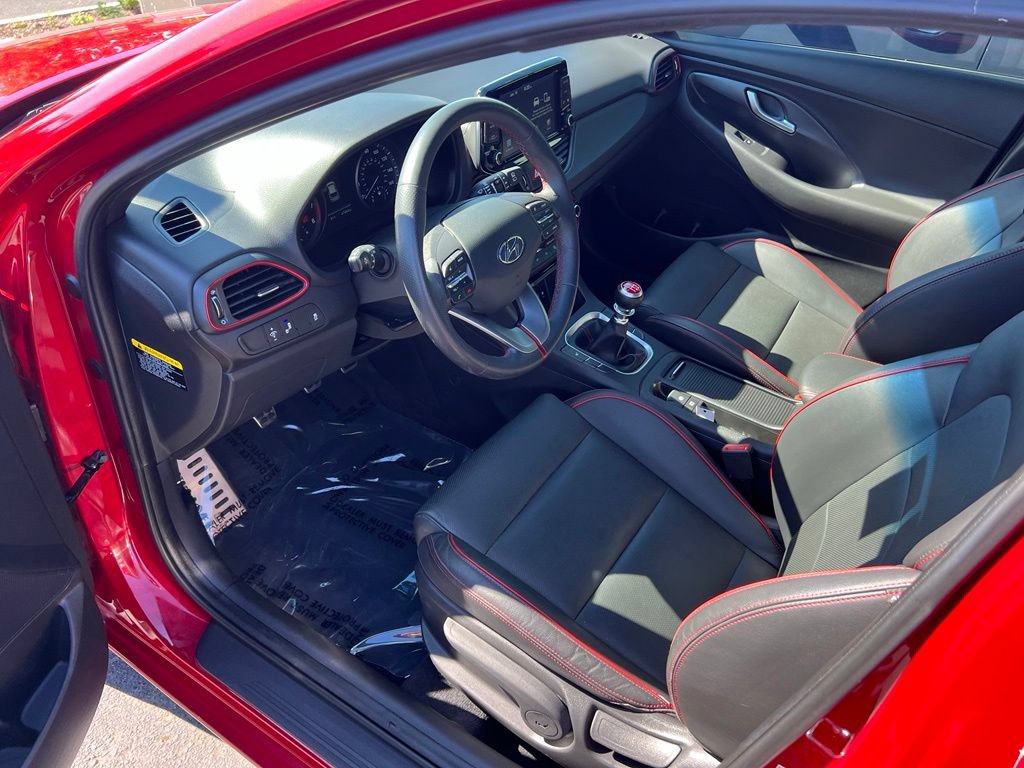 Used 2018 Hyundai Elantra GT Sport FWD image 10